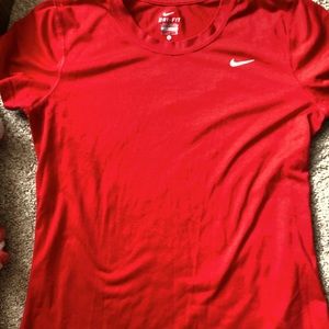 NIKE Athletic Shirt